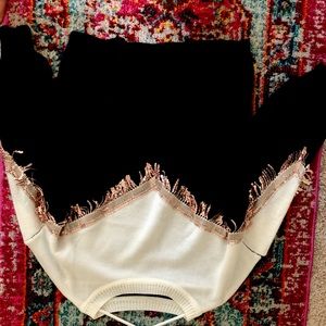 Women’s sweater size large